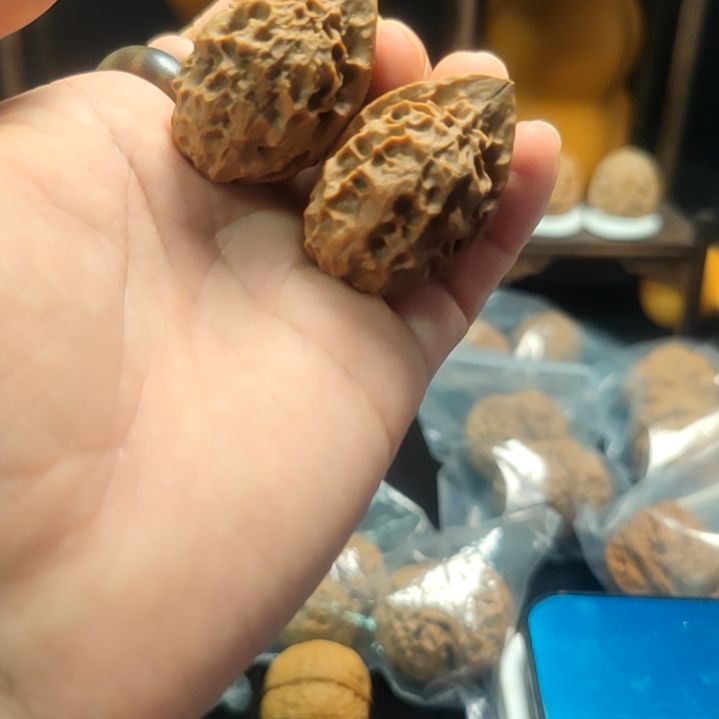 吊坠文玩核桃观音座33尺