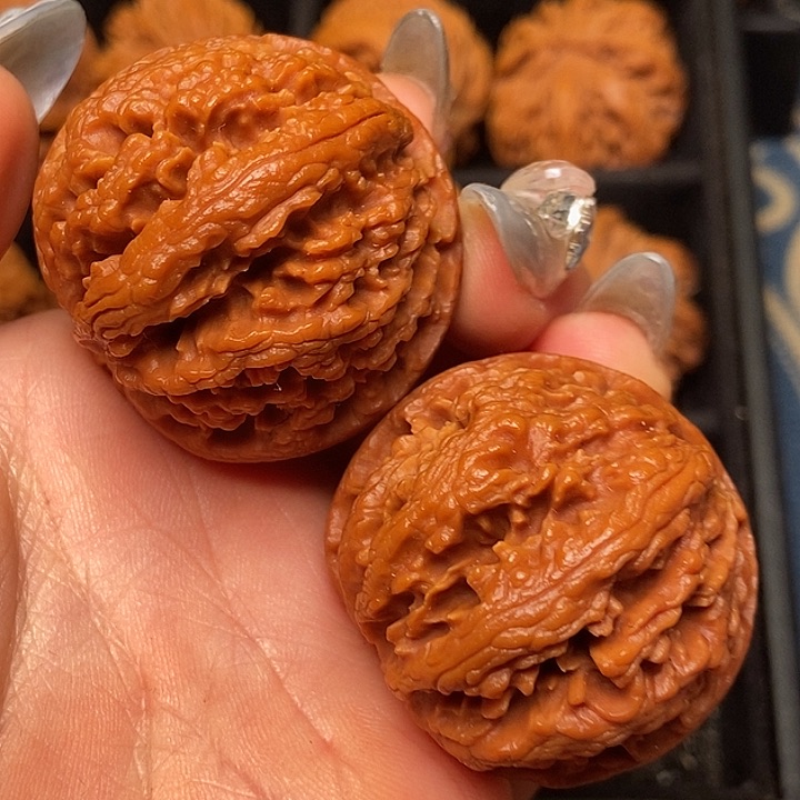 文玩核桃吊坠秦岭山脉核桃