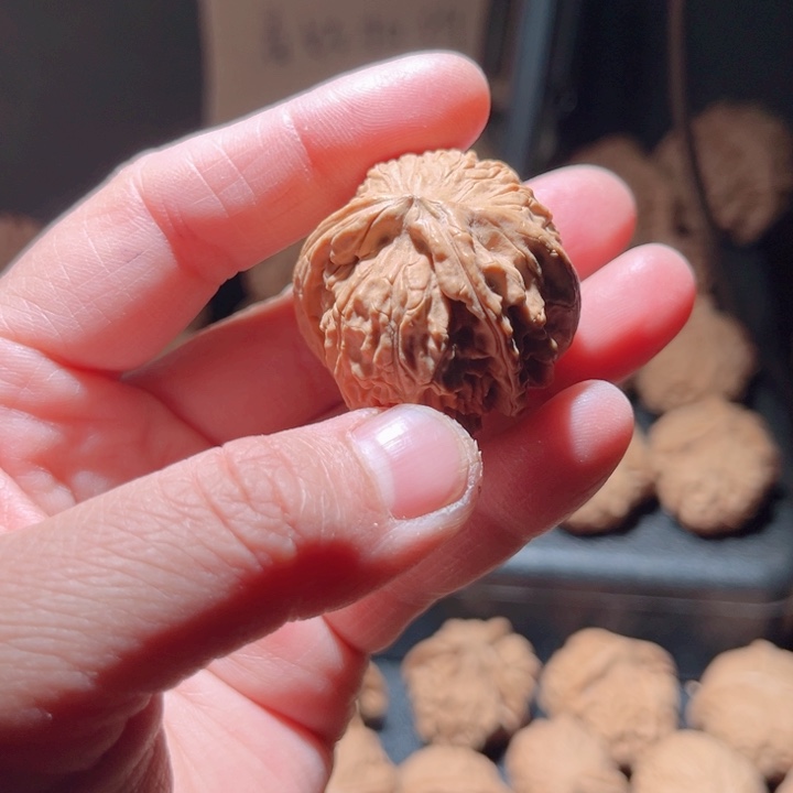 o***哥文玩核桃吊坠文玩