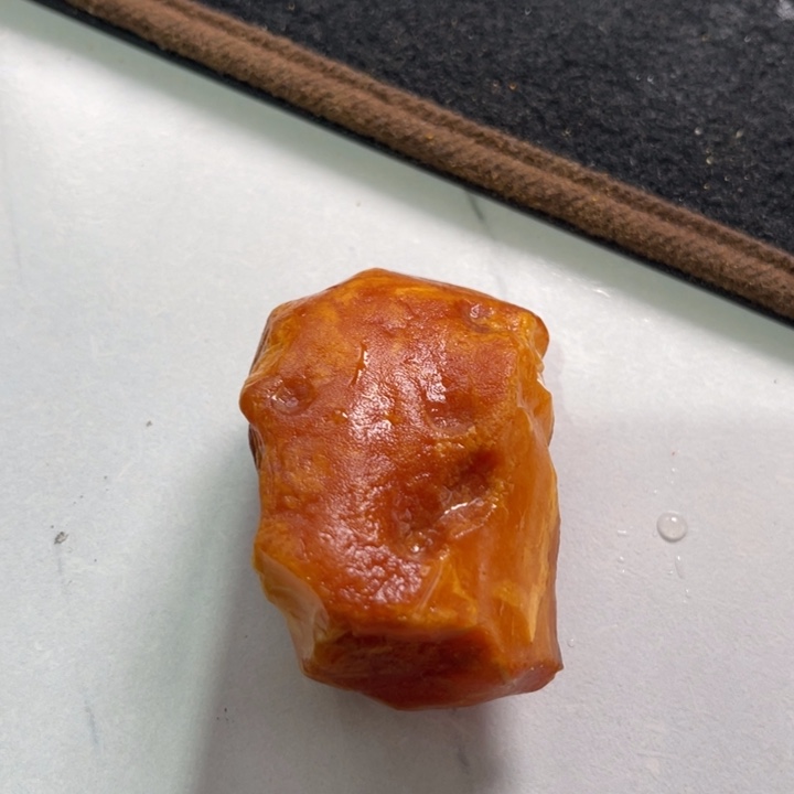 定制蜜蜡未镶嵌裸石