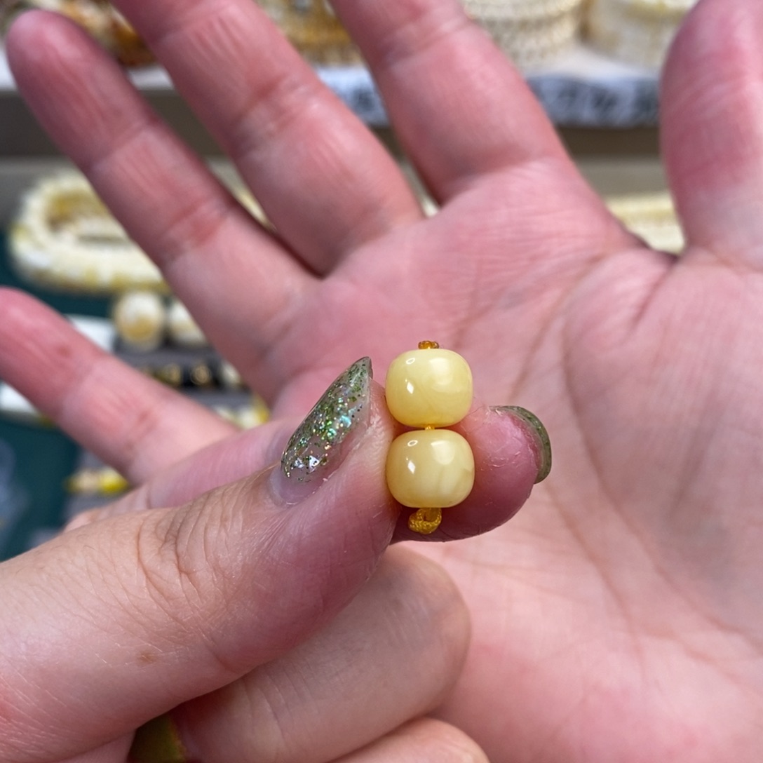 未镶嵌琥珀裸石阿尔卑斯奶白对珠8×7