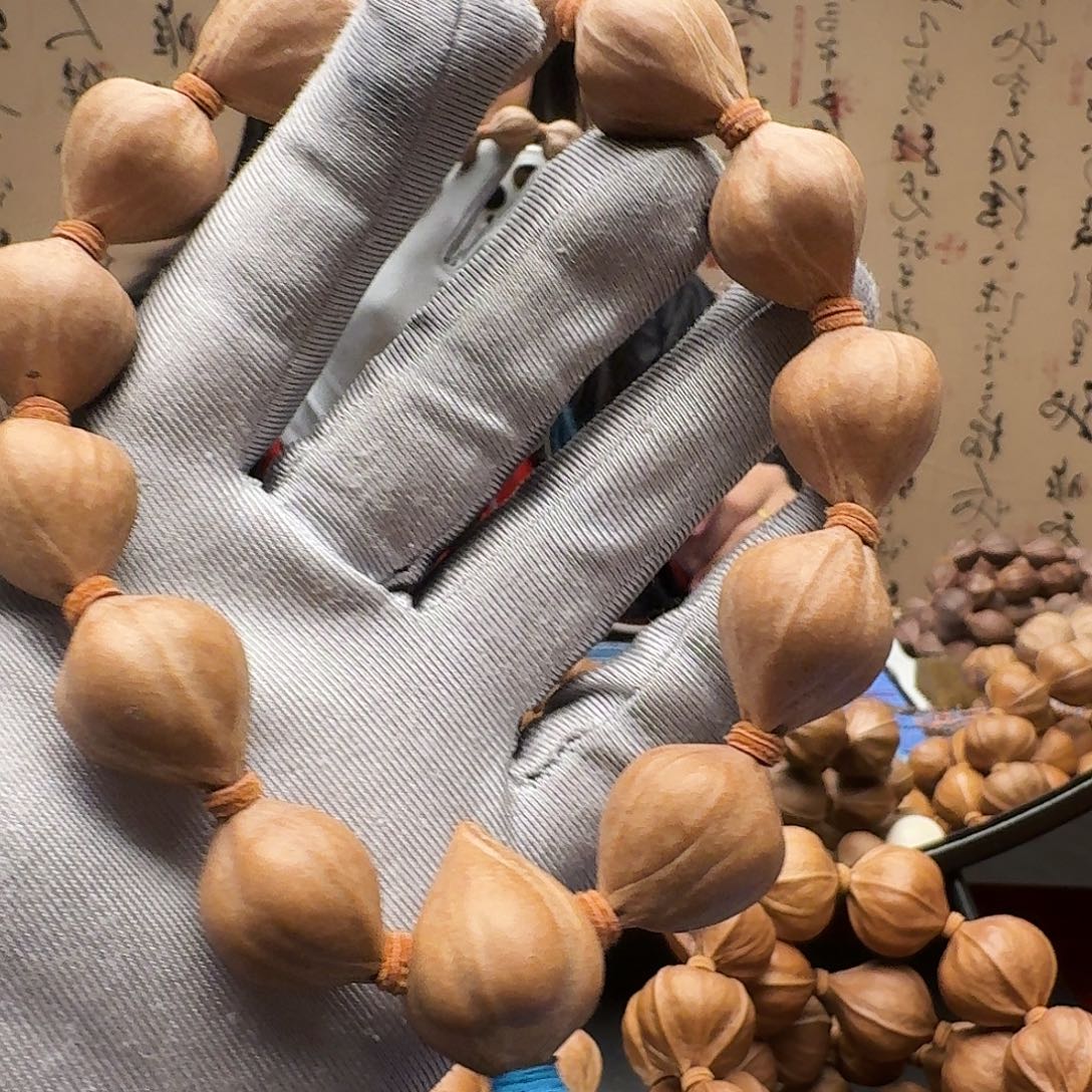 手串橄榄核蒜头核