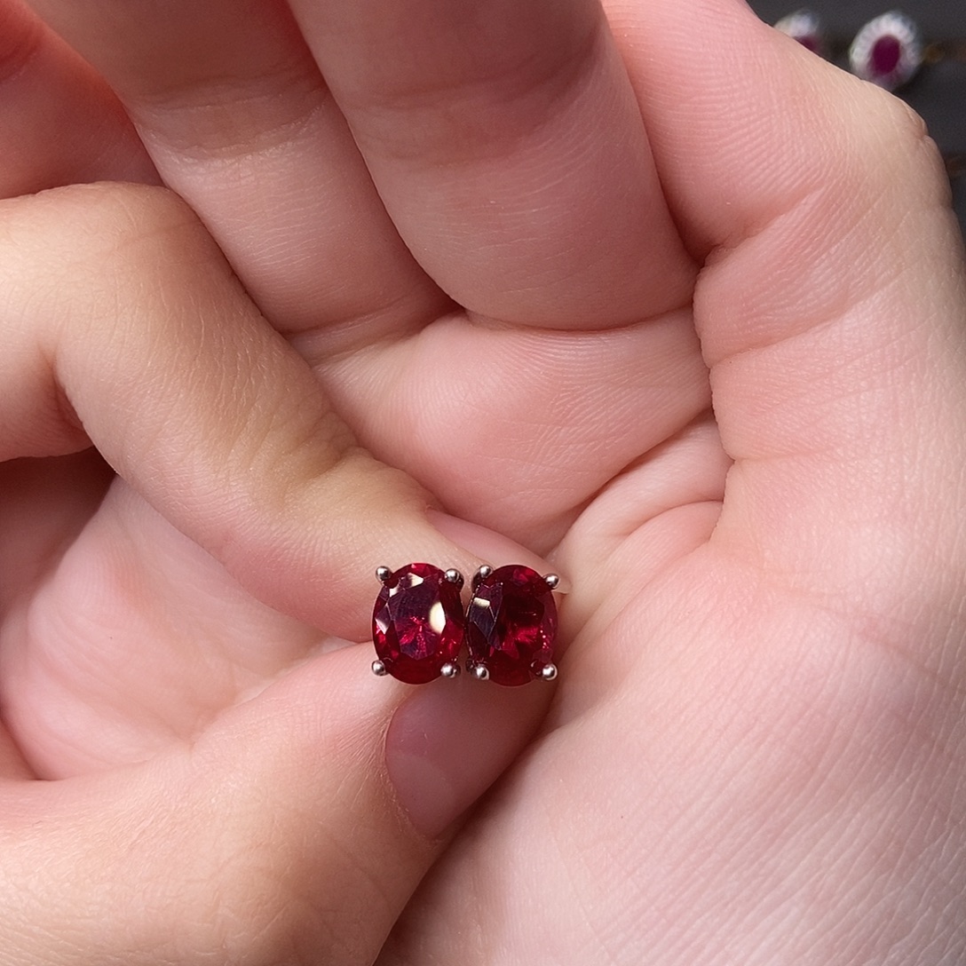 银S925镶嵌耳饰红宝石