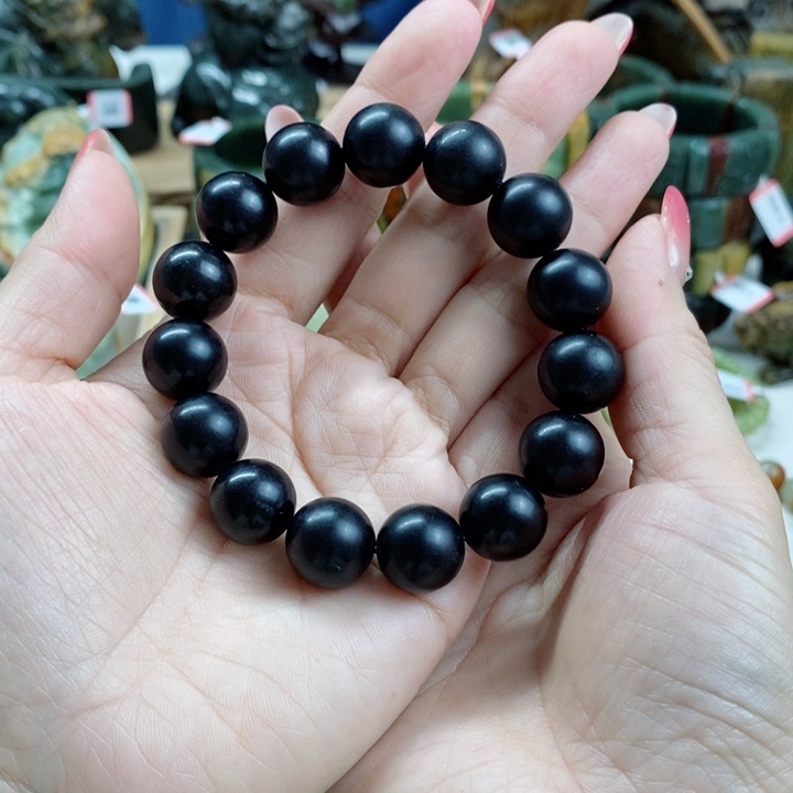 透闪石质玉手链未镶嵌