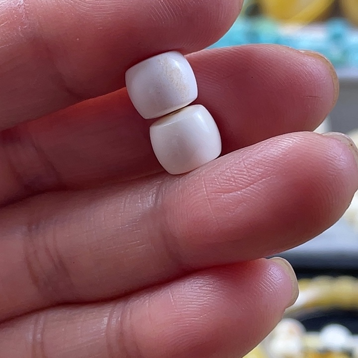 未镶嵌蜜蜡裸石?****東9杂
