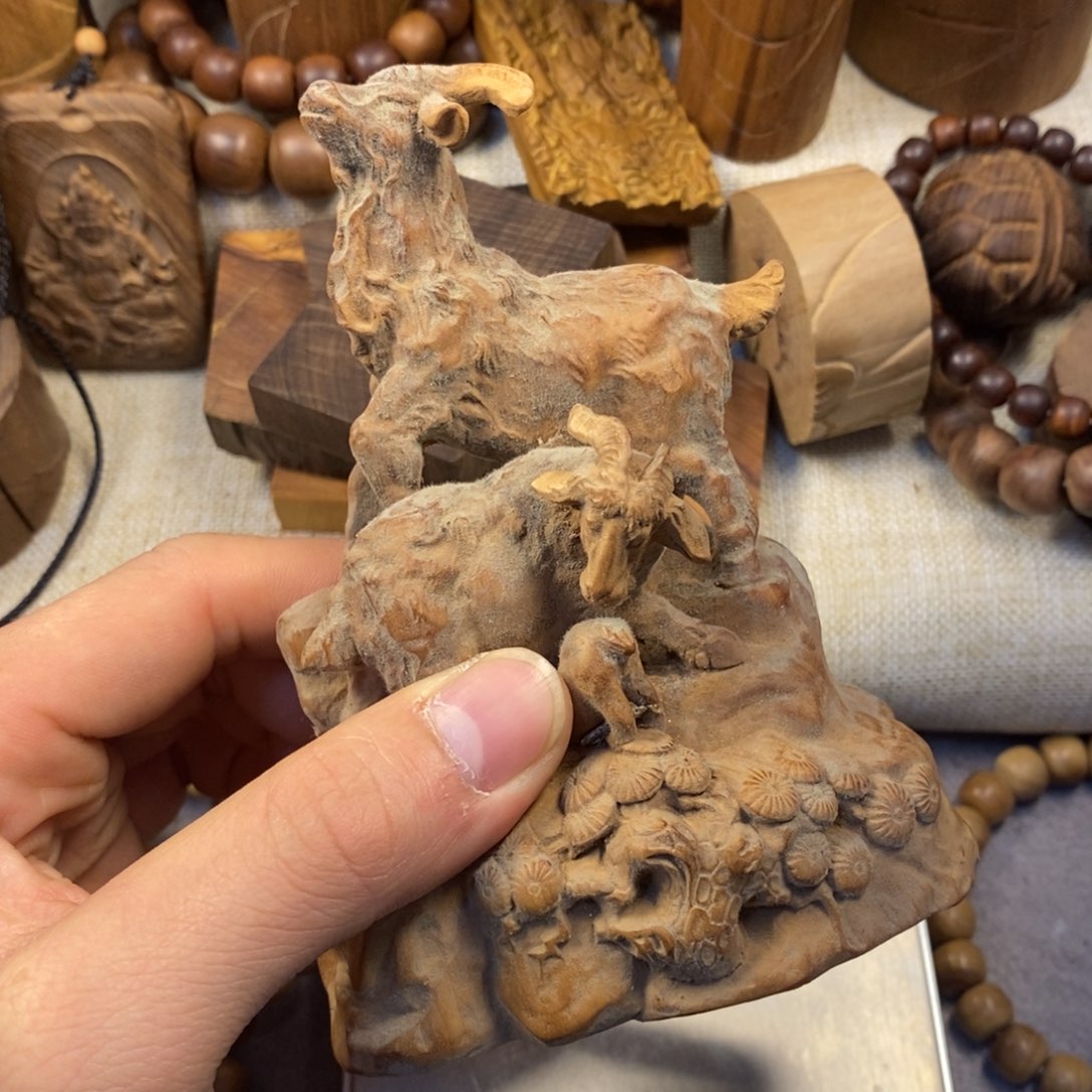 檀香木手串/手链焦糖瑕疵三阳开泰