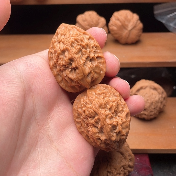 吊坠文玩核桃35全品毕业十三陵鸡心