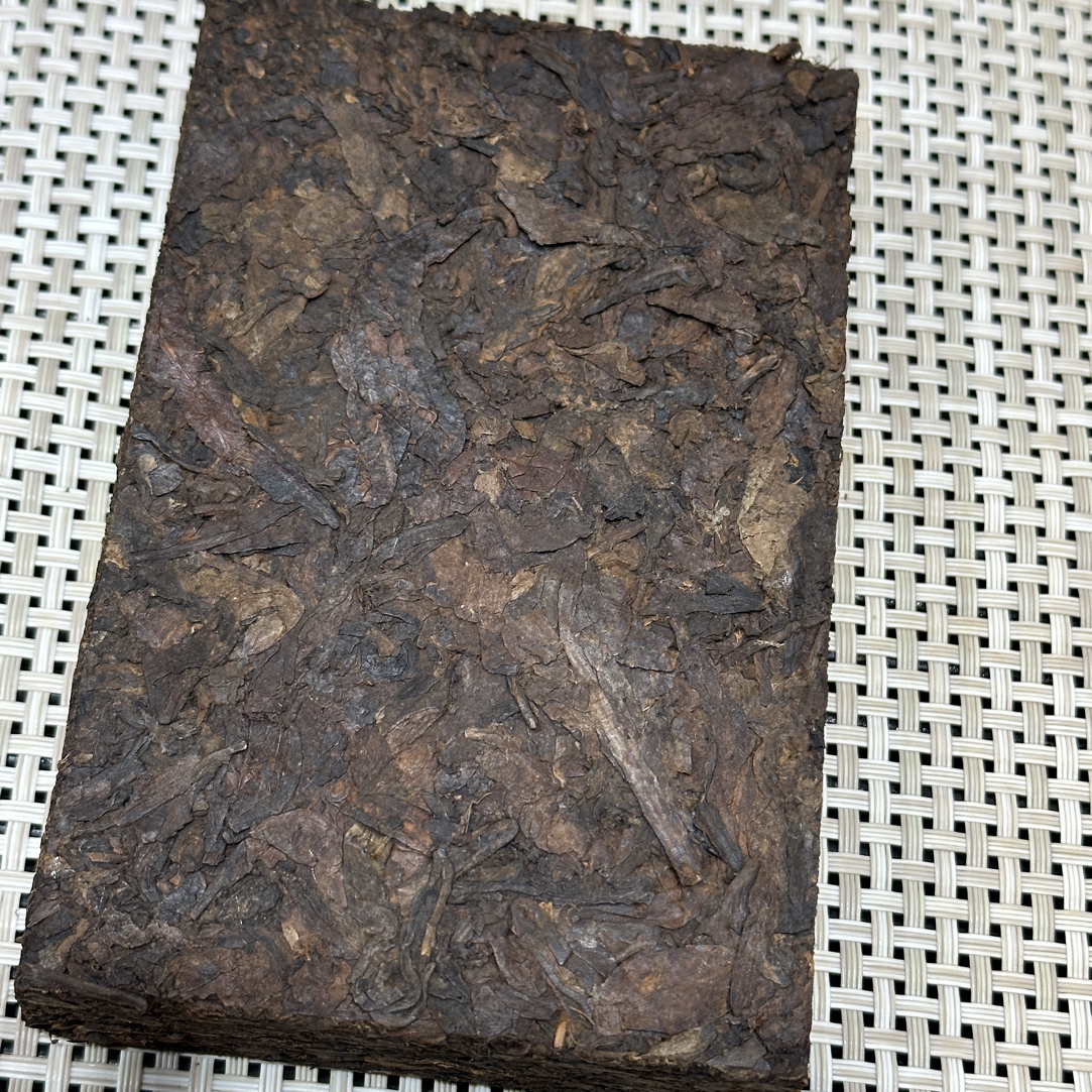 雪山村普洱熟茶砖2016年250g