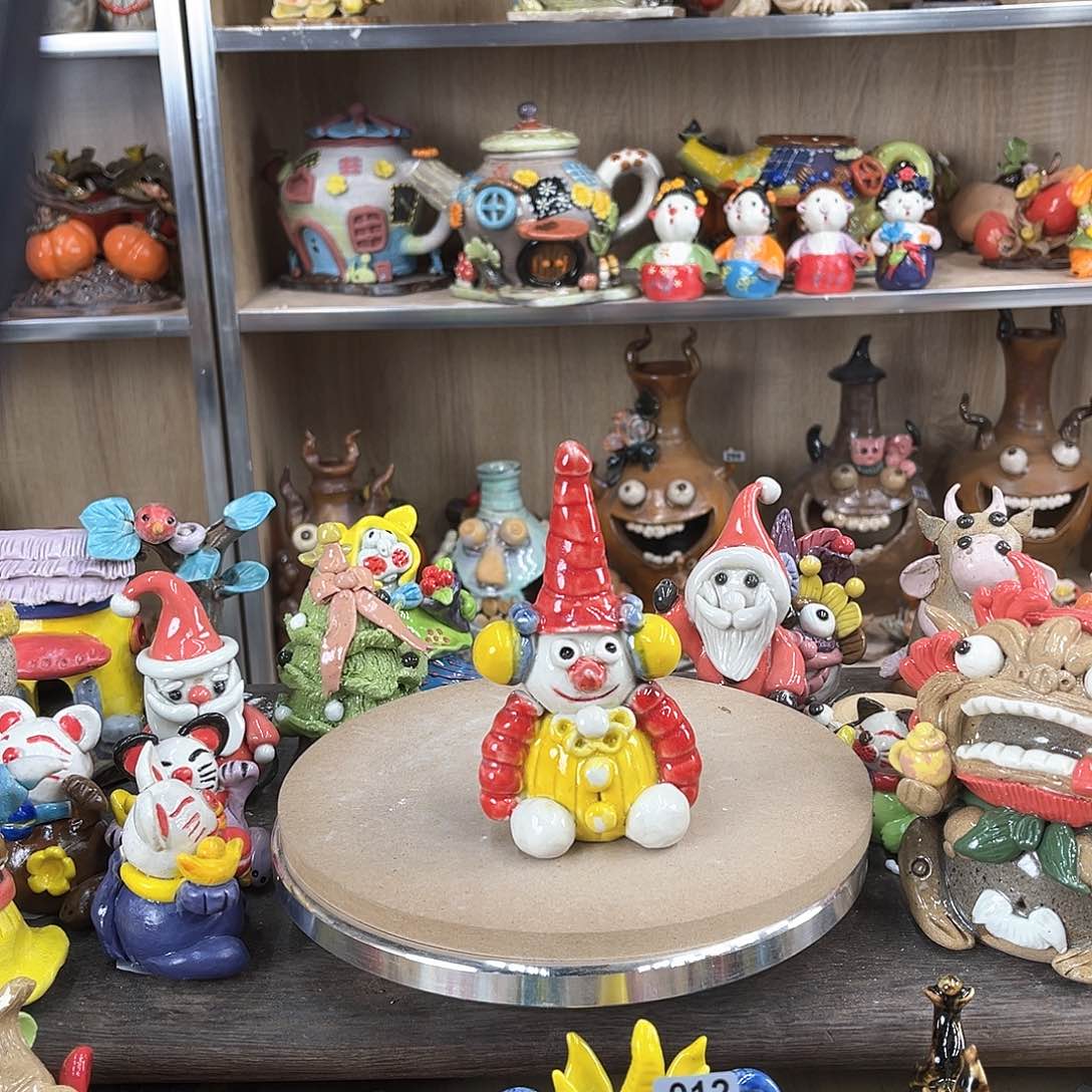 摆件手工陶瓷摆件001