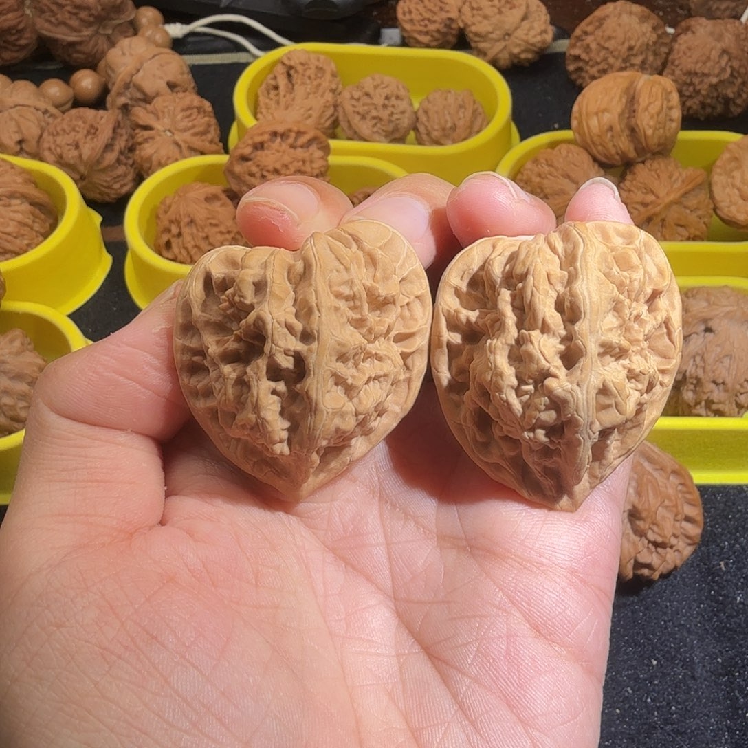 文玩核桃吊坠天残