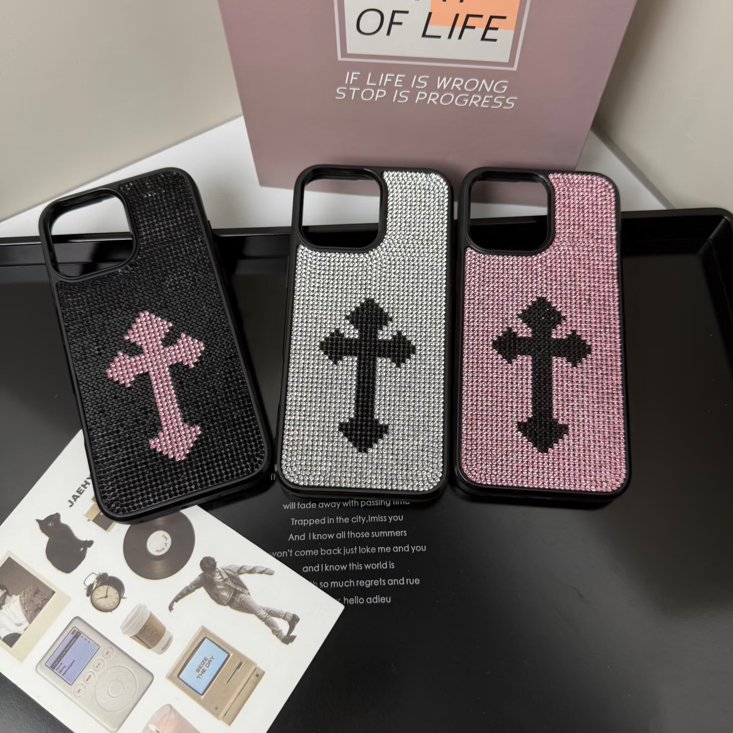 高级感气质满钻克罗心适用于iPhone15爆闪16pro防摔16promax壳