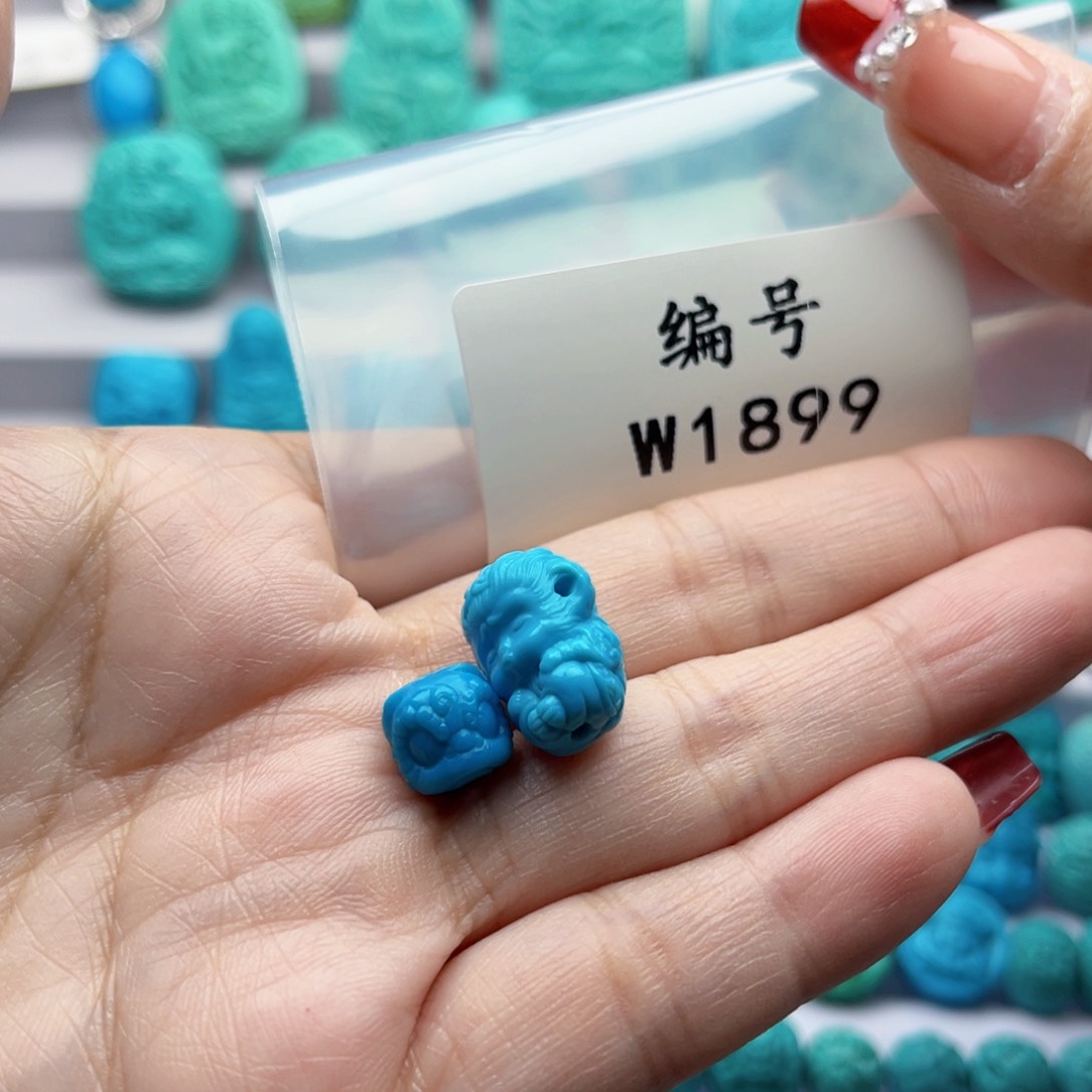 绿松石雕刻未镶嵌萌***记