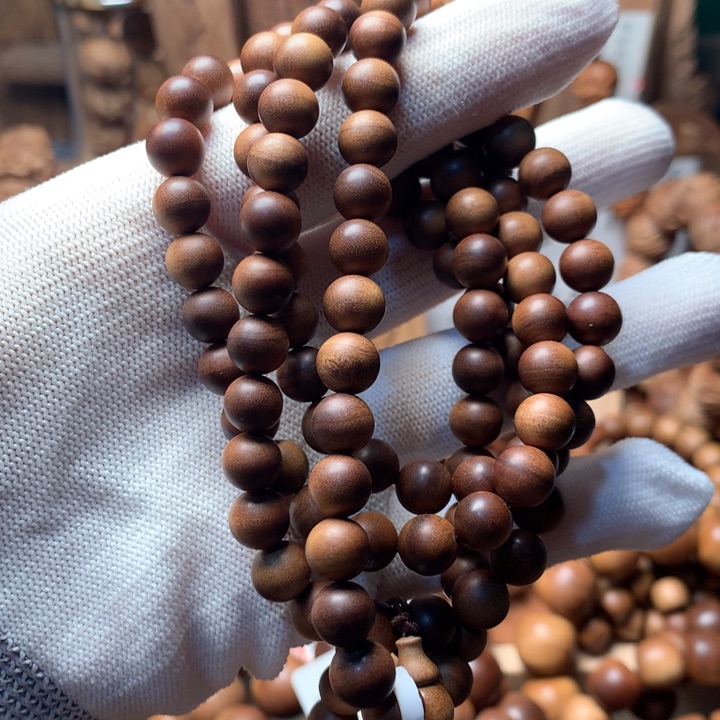 檀香木手串/手链老山檀香0.8多沉