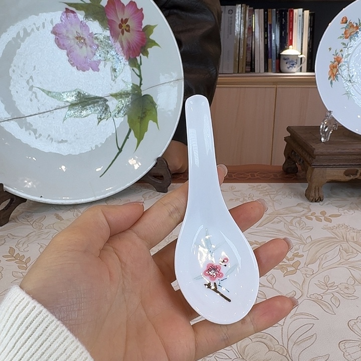 用***2陶摆件景德镇陶瓷。。。。。