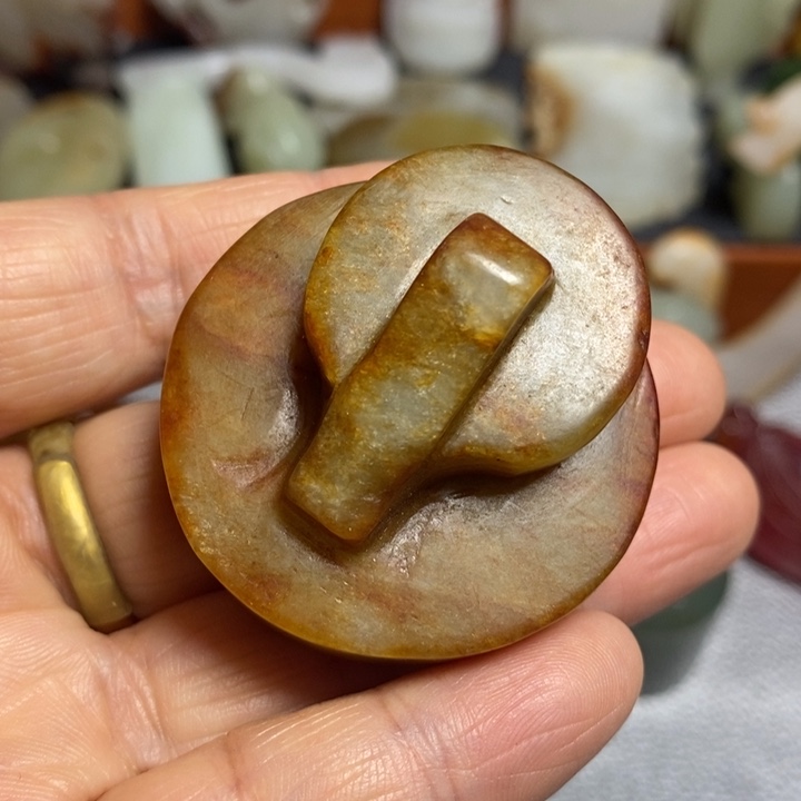 和田玉（糖玉）未镶嵌颈饰