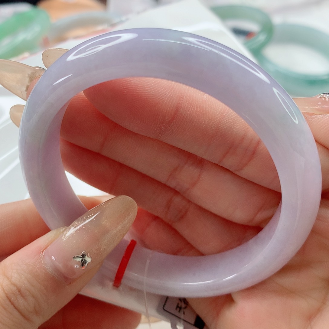 翡翠手镯未镶嵌56.6 正圈