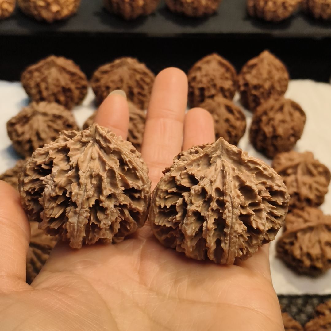 【闪购商品】吊坠桃核帅***辣损坏，打了底，盘完了不退不换