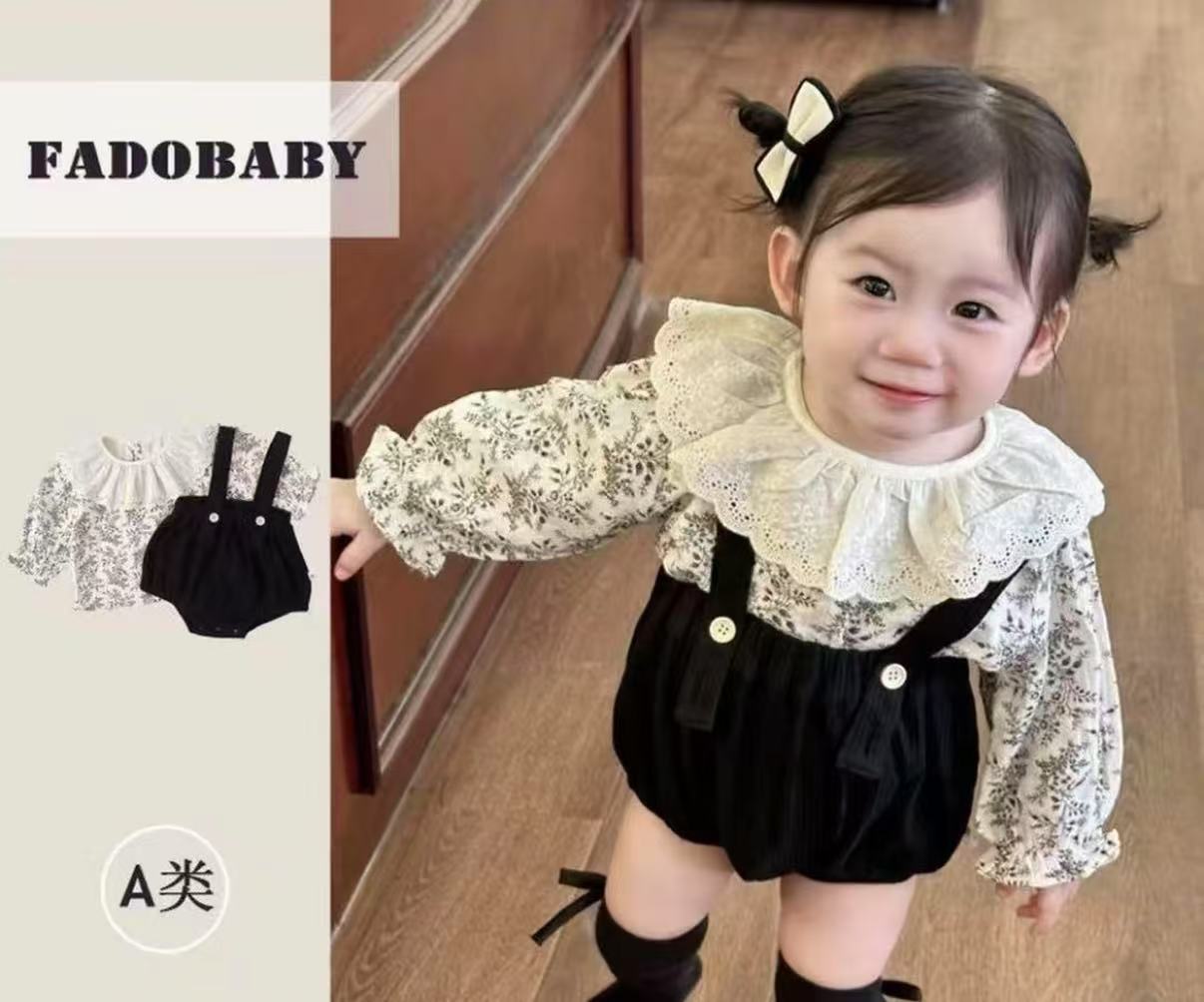 【三件套】婴儿衣服2025春秋新款女宝宝连体衣碎花包屁衣背带裤套装