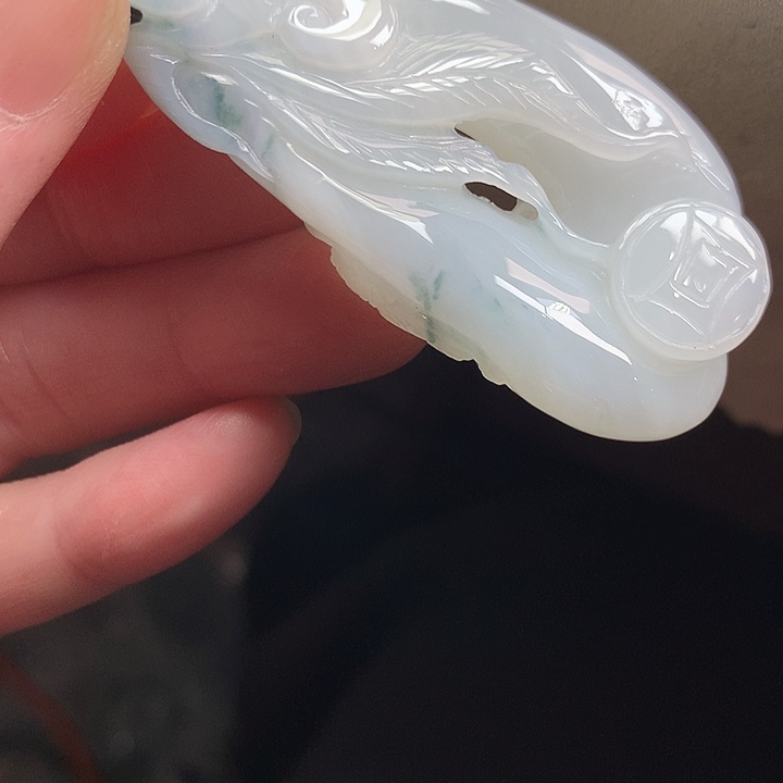翡翠颈饰未镶嵌吊坠