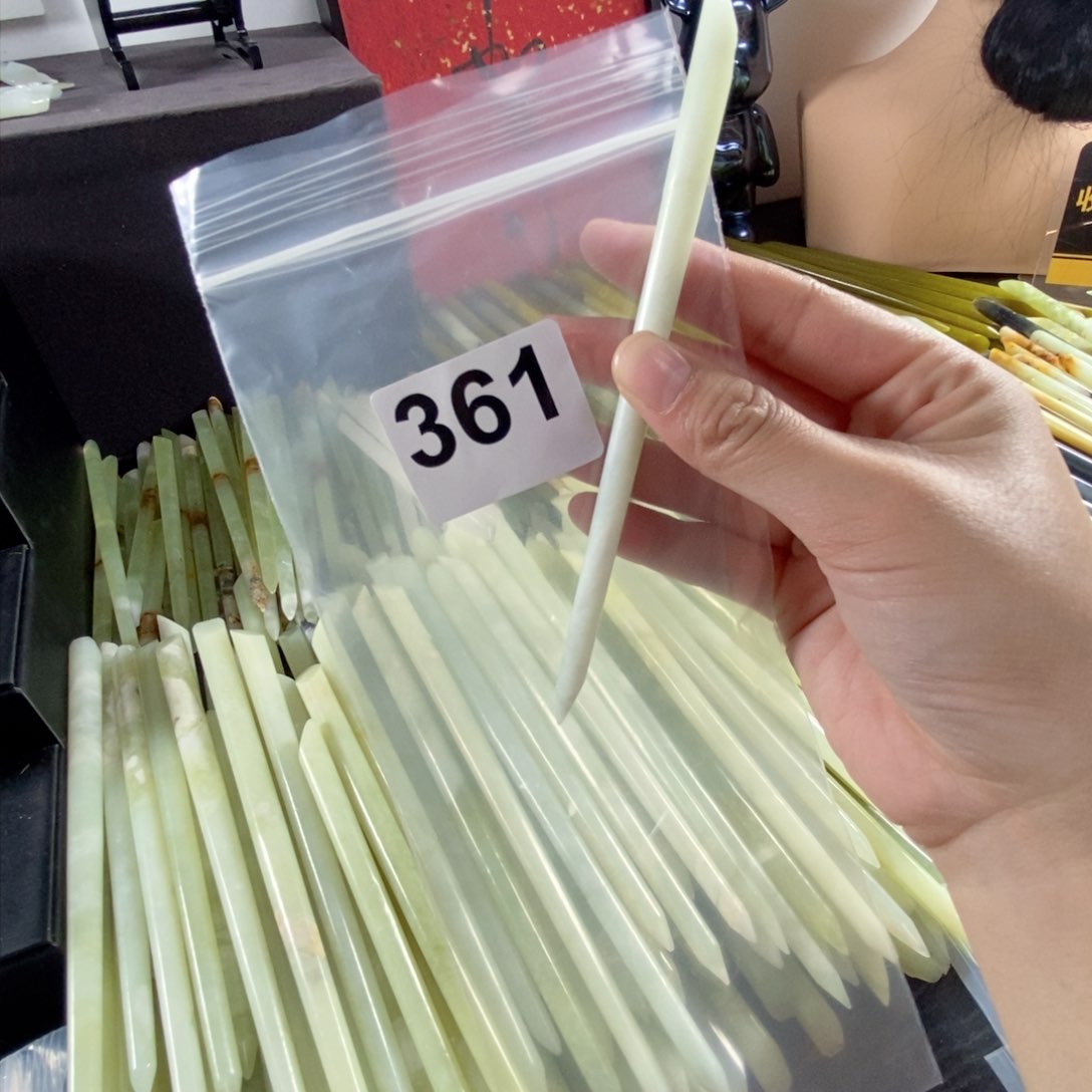 未镶嵌蛇纹石玉发簪