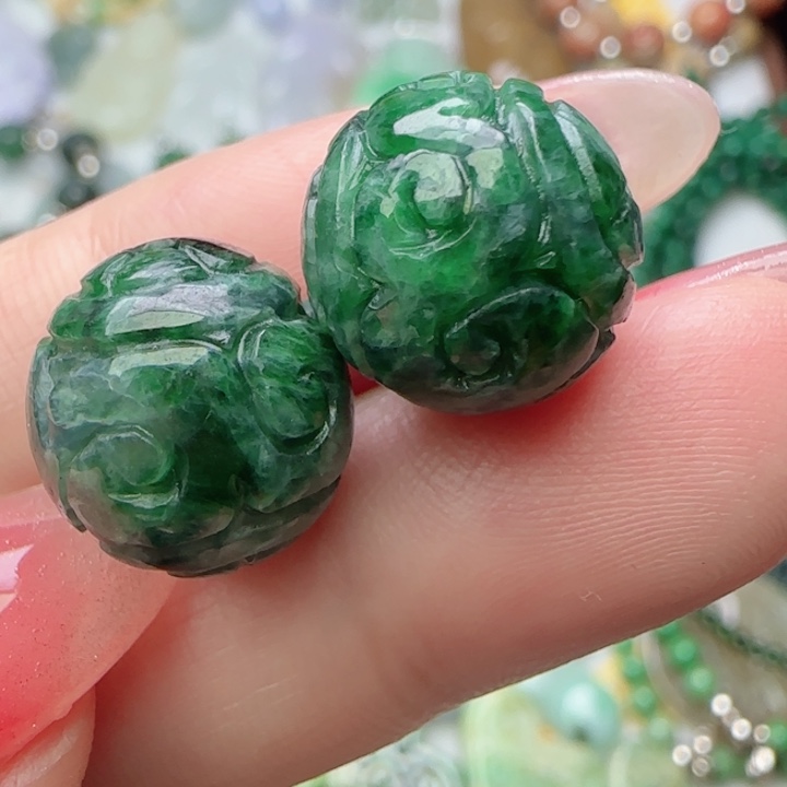 翡翠未镶嵌颈饰天然A货26