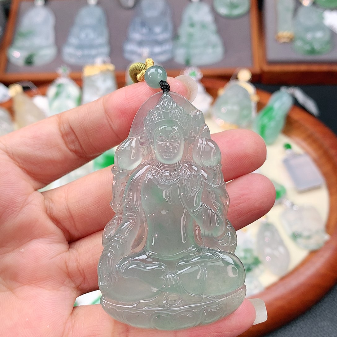 颈饰未镶嵌翡翠度母观音