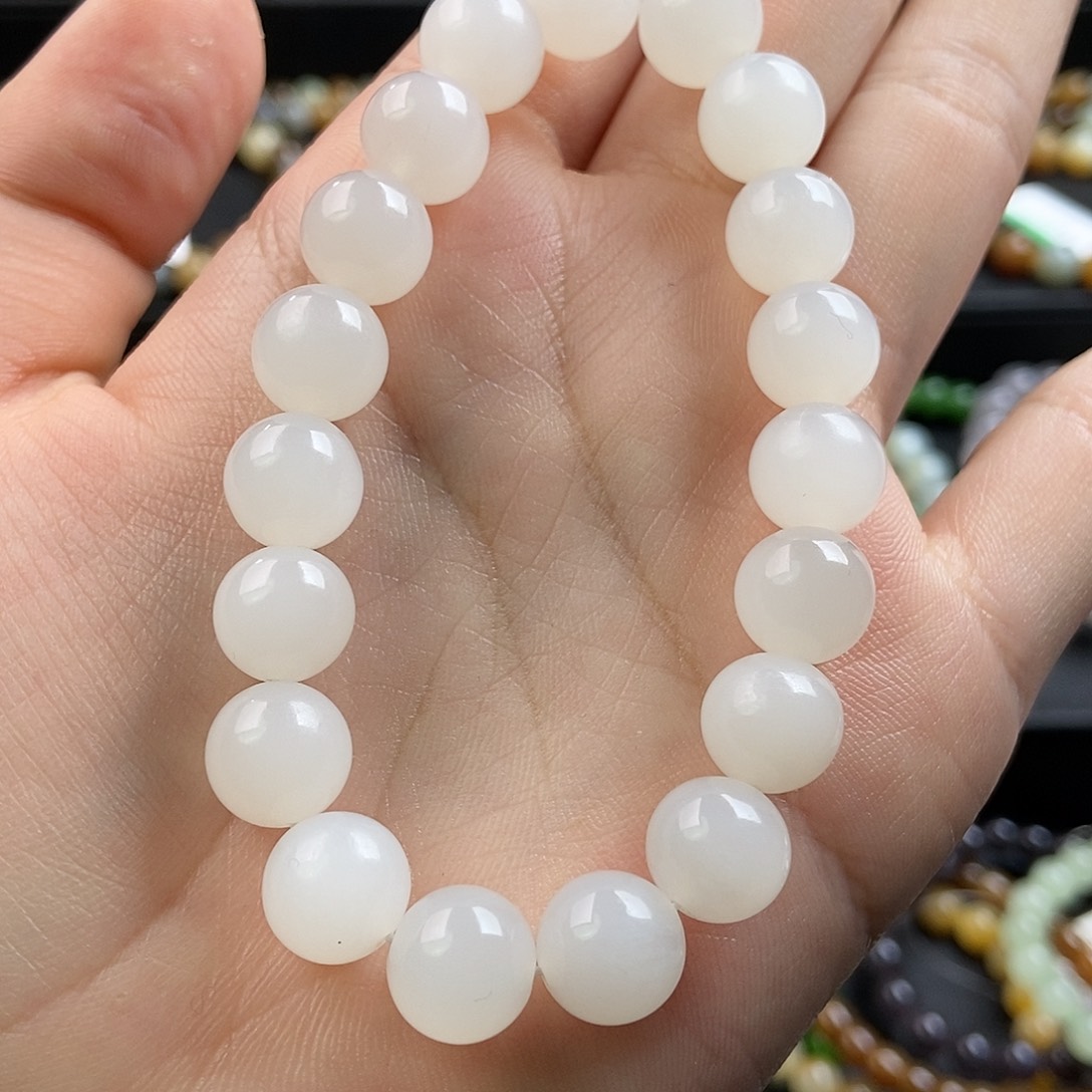 和田玉未镶嵌手链