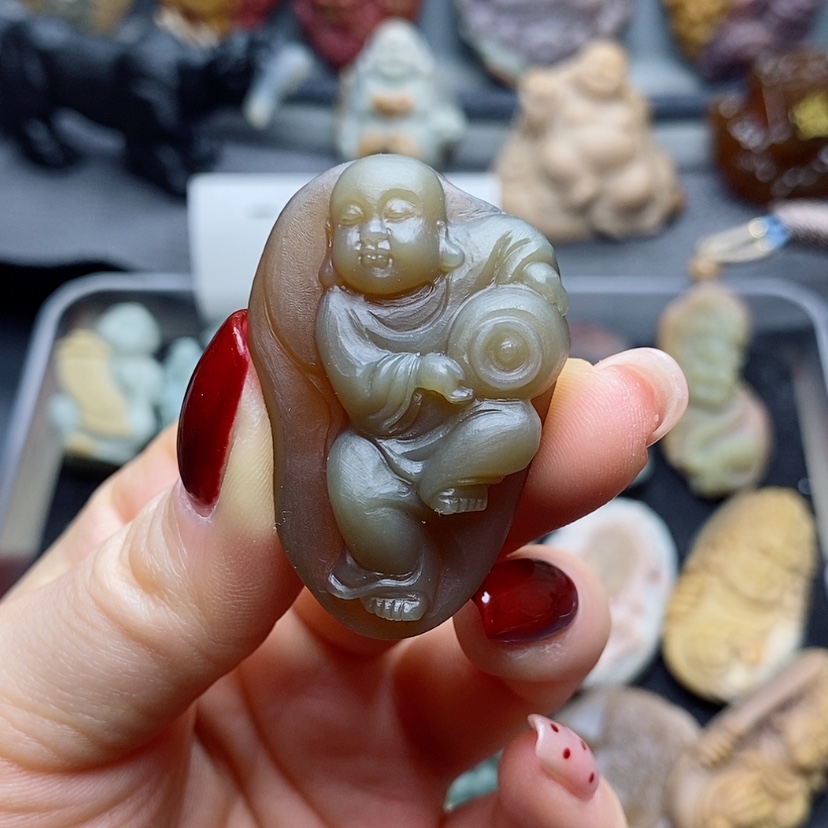 【闪购商品】定制石英质玉吊坠未镶嵌