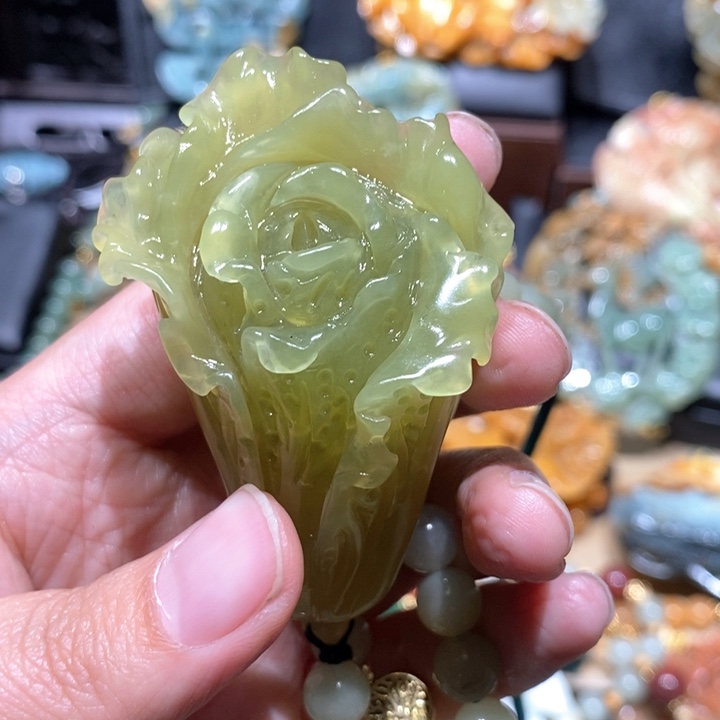 岫玉毛衣链未镶嵌
