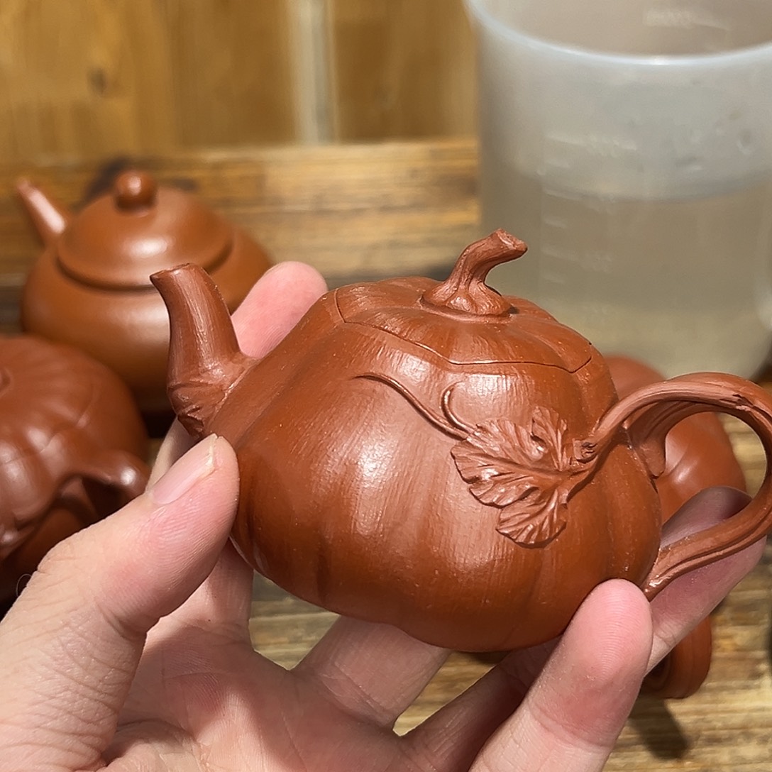 茶壶紫砂紫砂的味道很好
