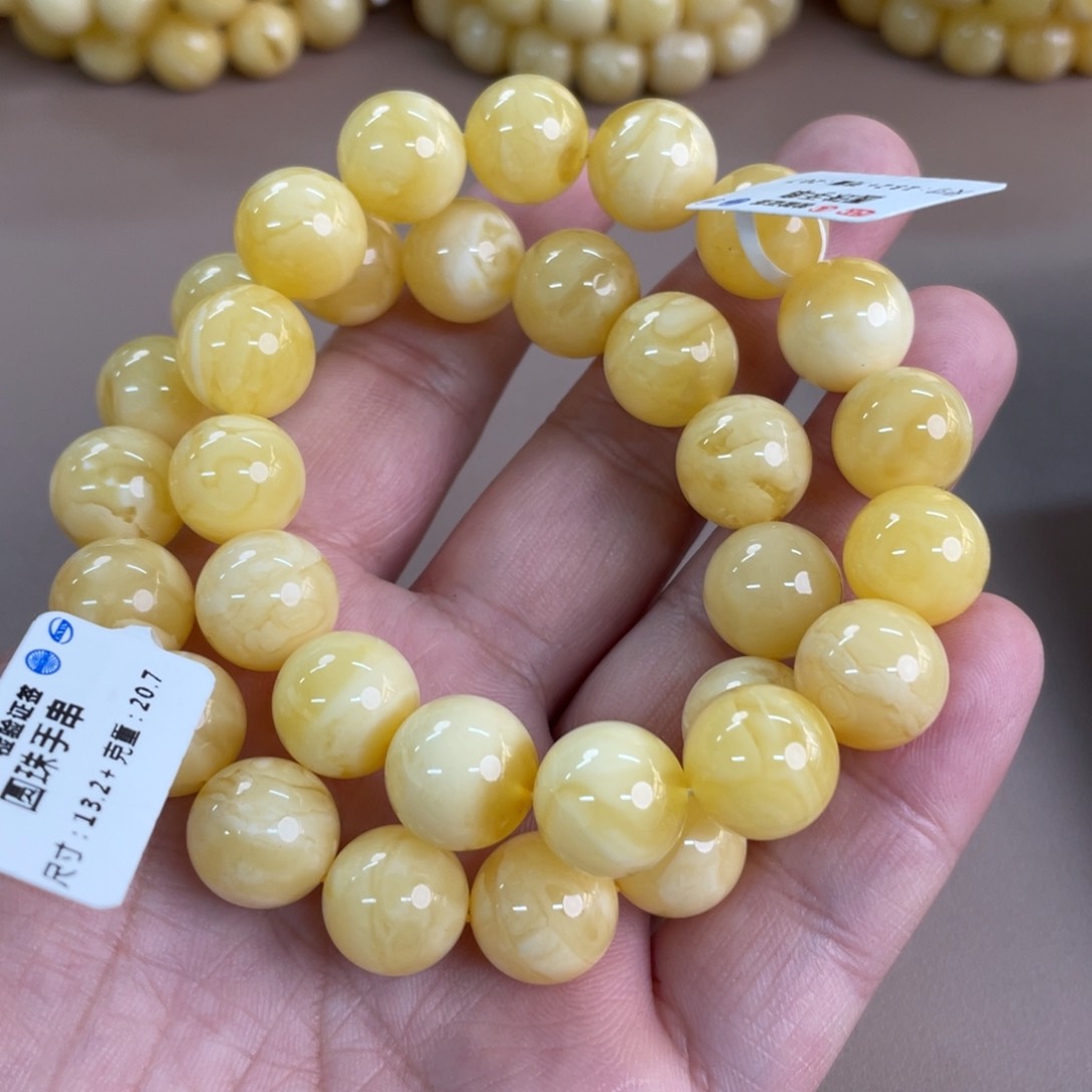 琥珀裸石未镶嵌031000000000