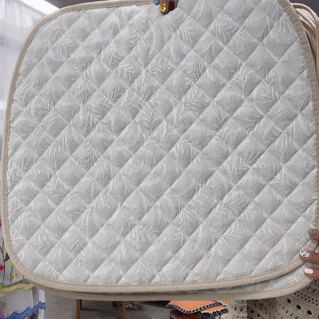 雪尼尔啦咯啦咯啦咯啦咯啦