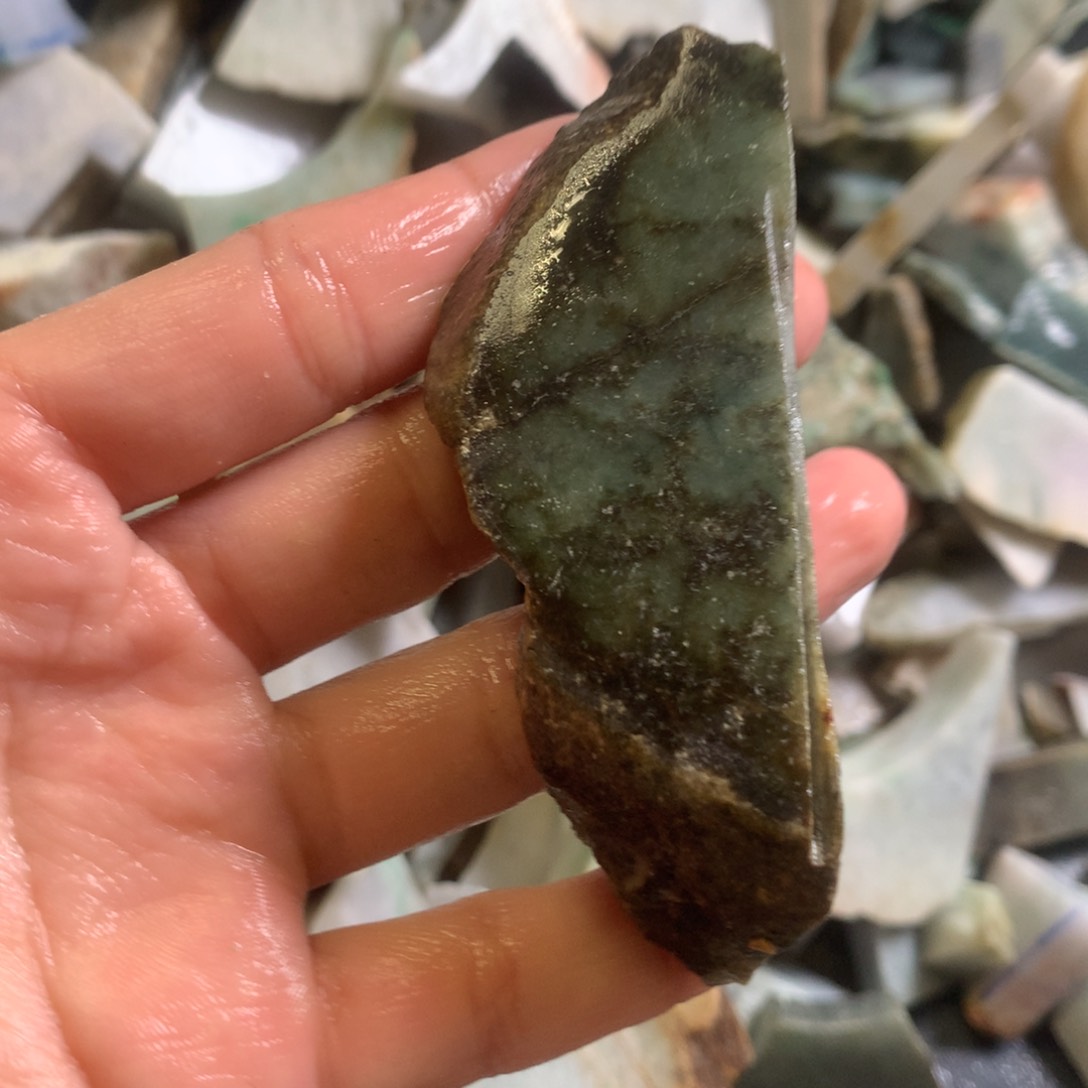 翡翠颈饰未镶嵌缅甸翡翠