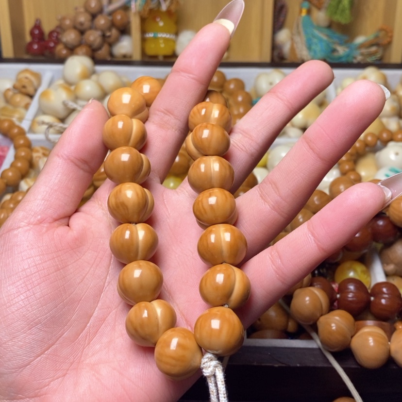 【闪购商品】吊坠猴头核桃风***亮