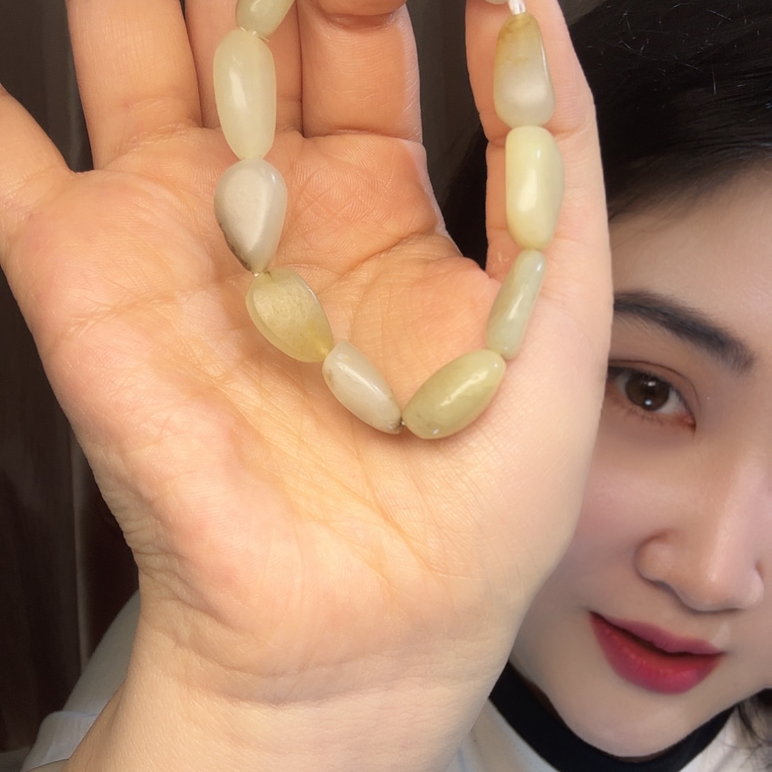 和田玉（糖玉）未镶嵌颈饰