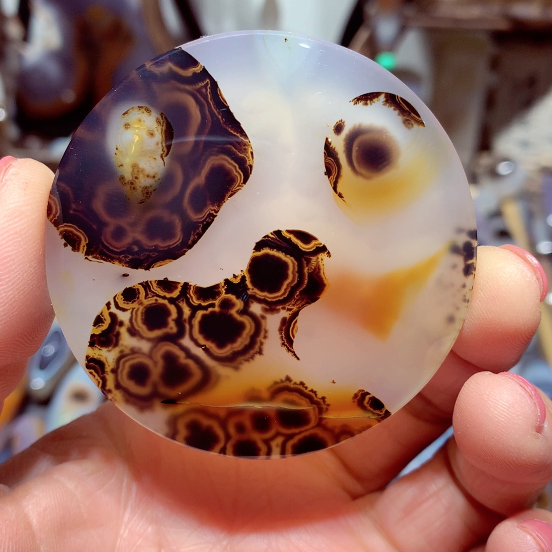 玛瑙/玉髓颈饰未镶嵌