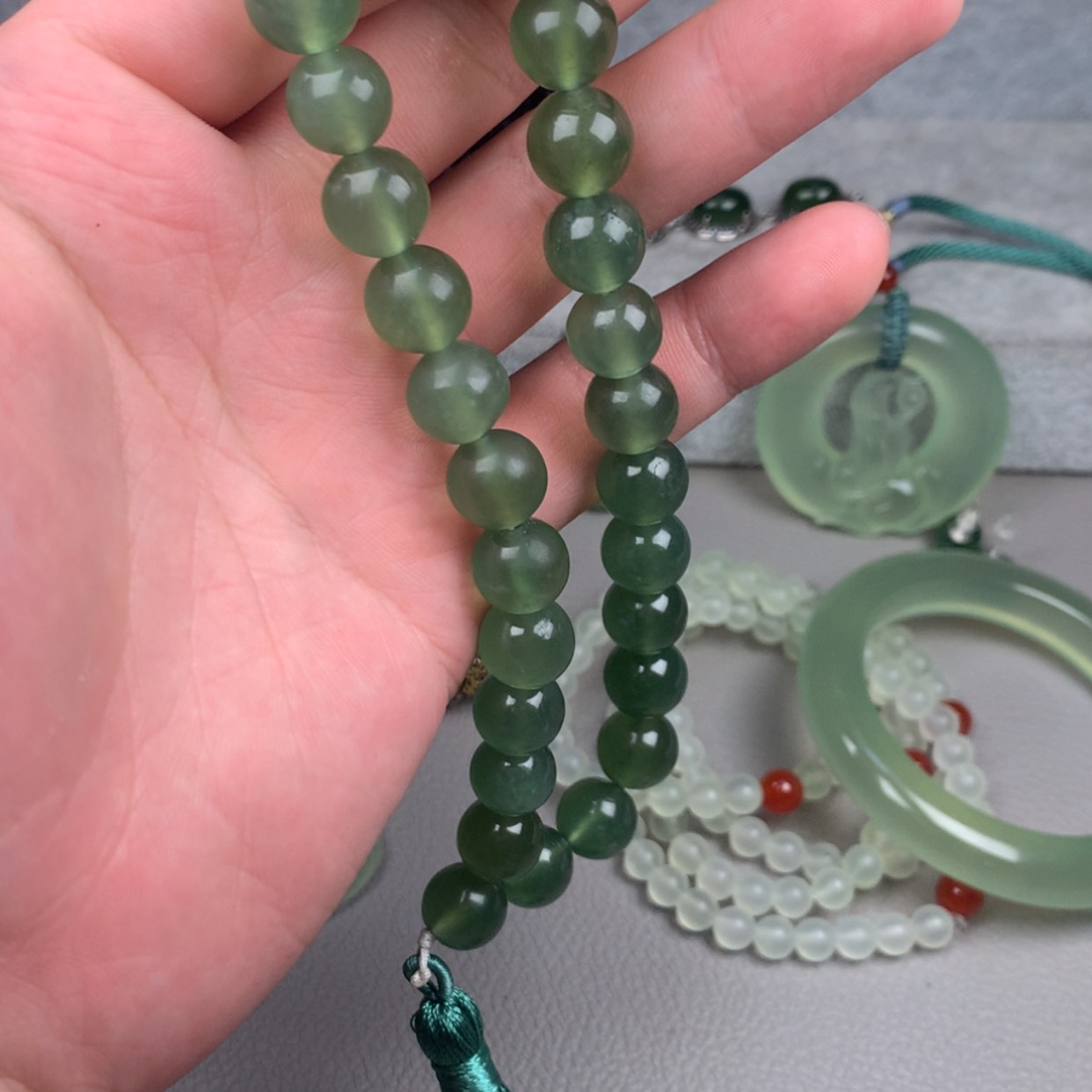 【闪购商品】未镶嵌蛇纹石玉岫玉1*2