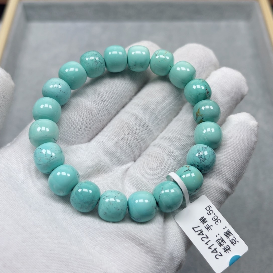 绿松石挂件未镶嵌小**姐