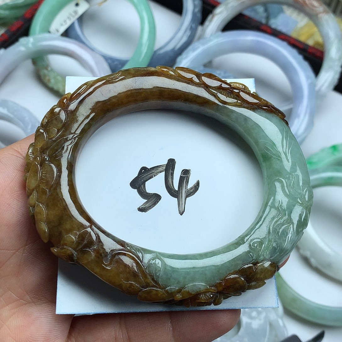 翡翠未镶嵌手镯天然翡翠57贵妃