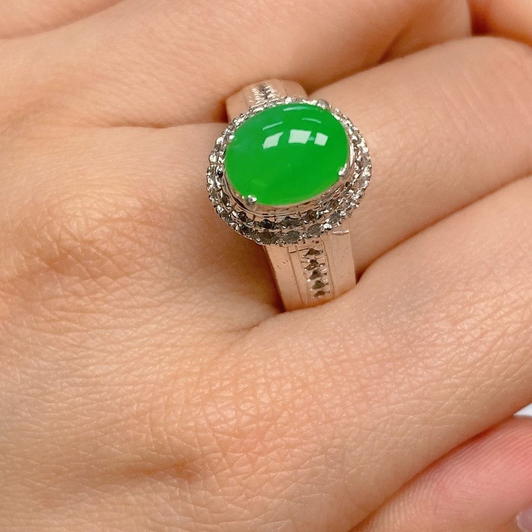 翡翠戒指未镶嵌A****?翡翠