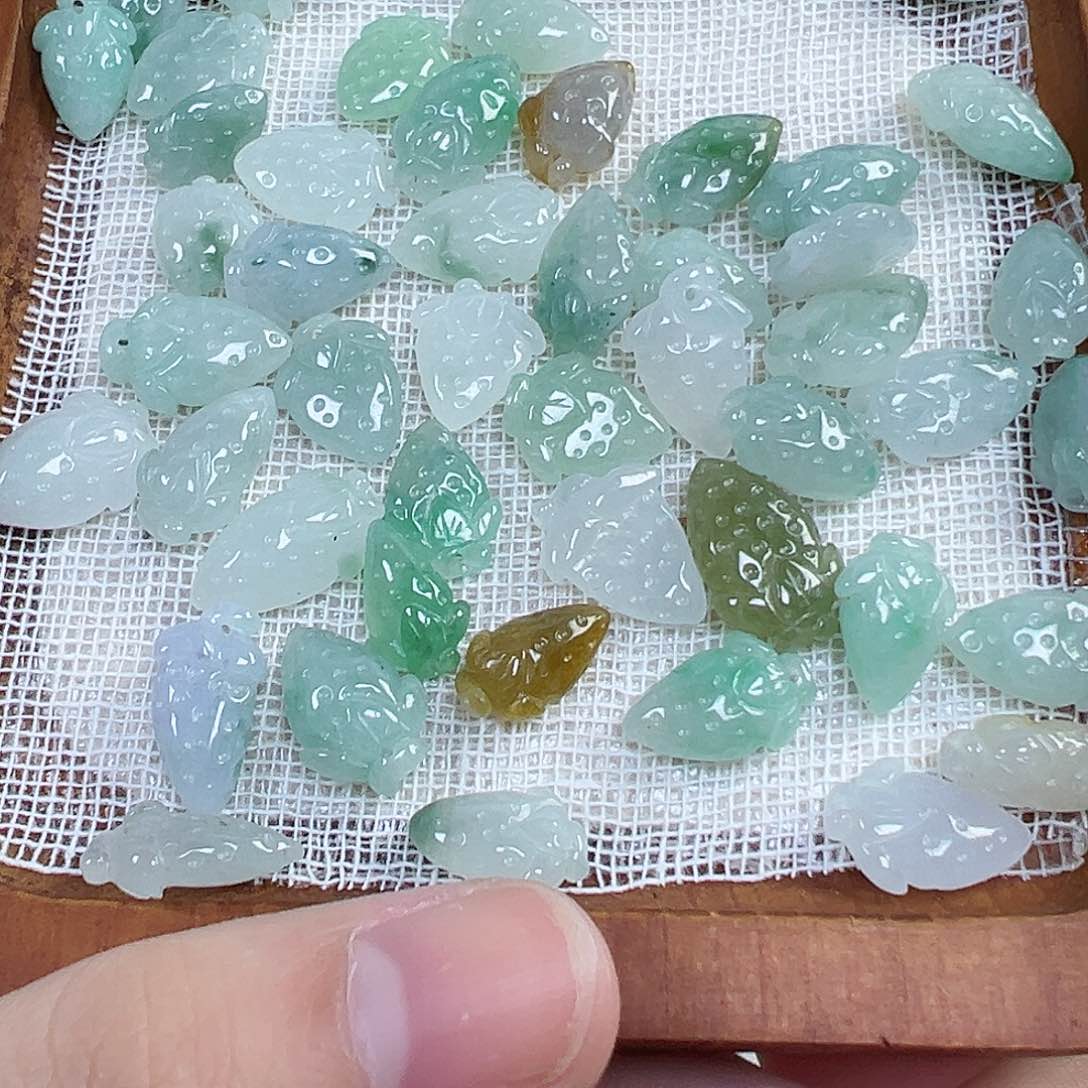 翡翠散珠草莓一个可以选