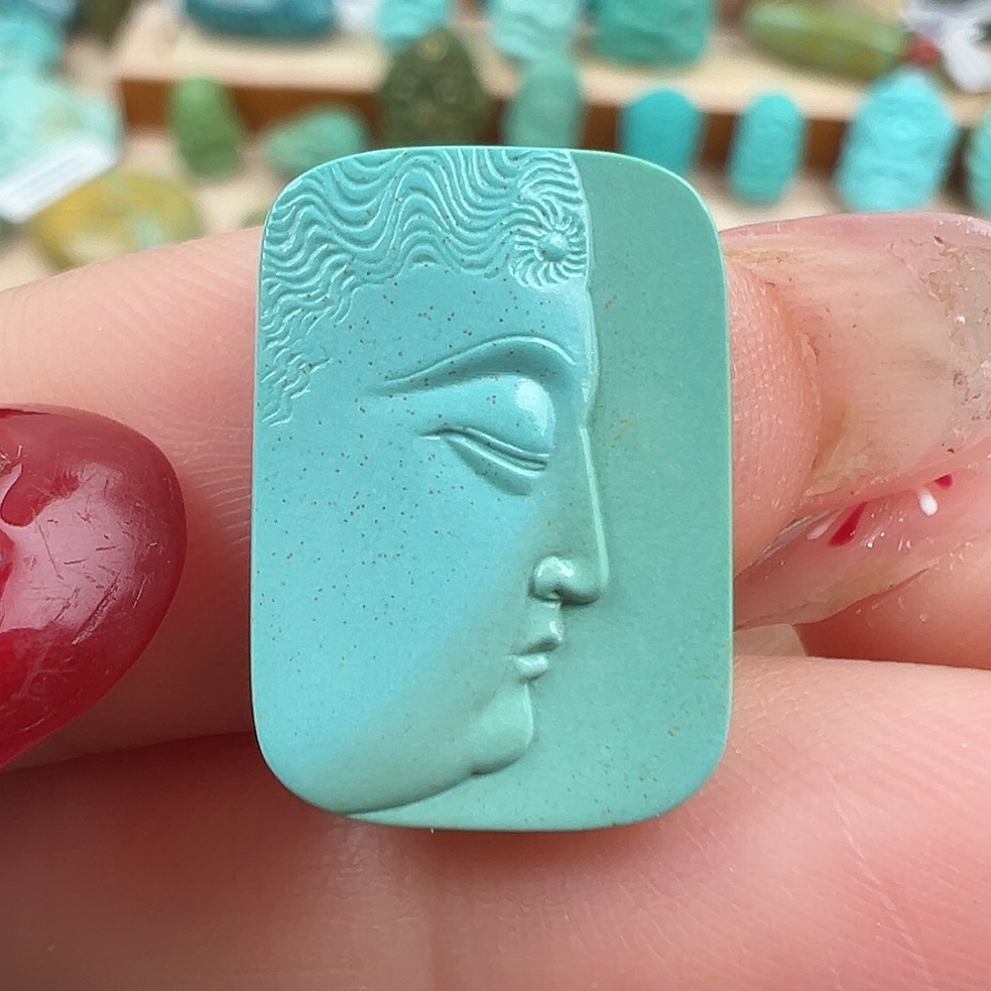 绿松石配饰未镶嵌