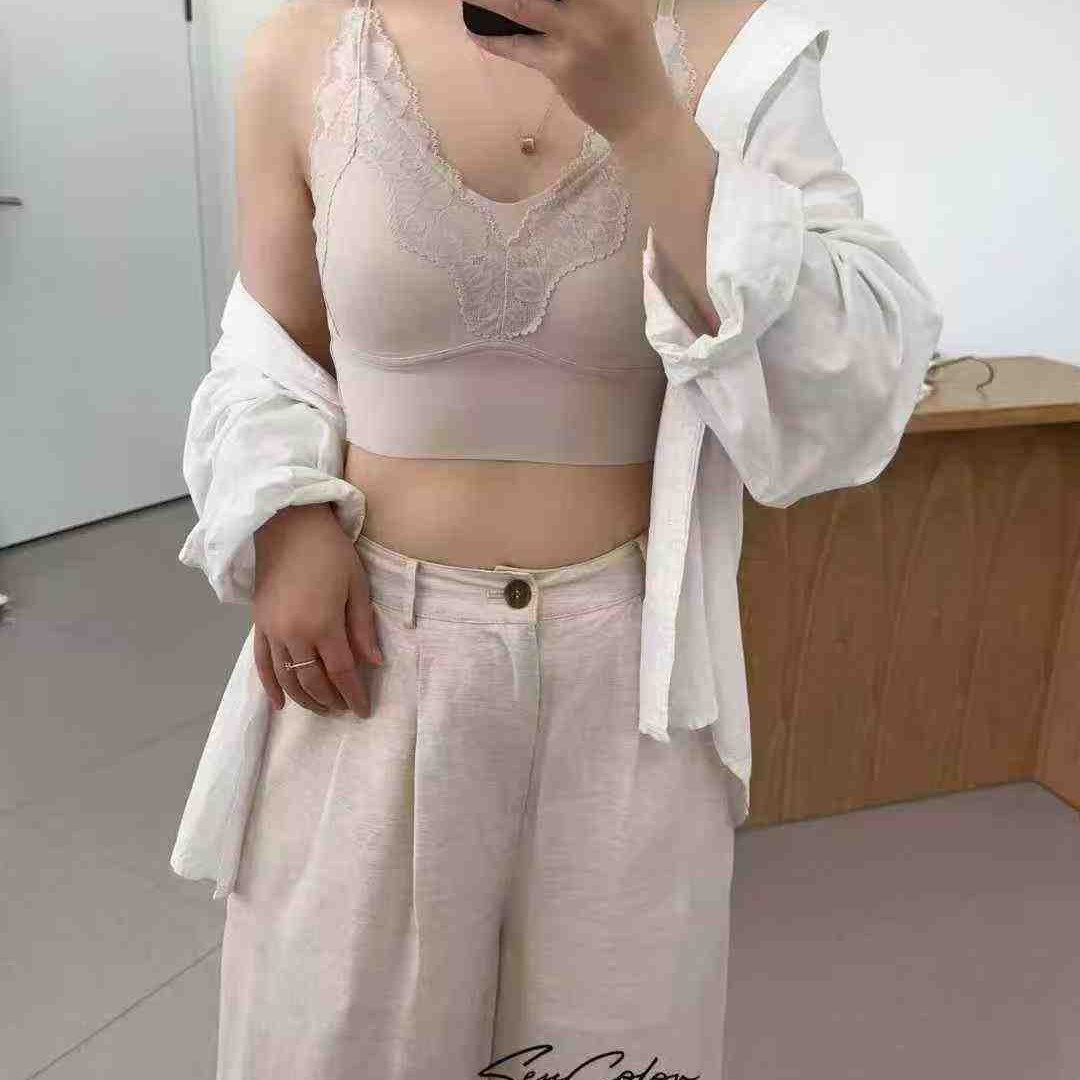 【法式v领美背】2561优雅缎感舒适大胸显小蕾丝无痕美背文胸