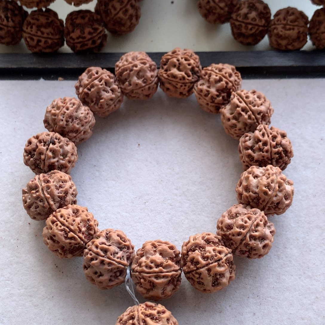 吊坠金刚菩提古龙粗筋镂空22尺寸超头