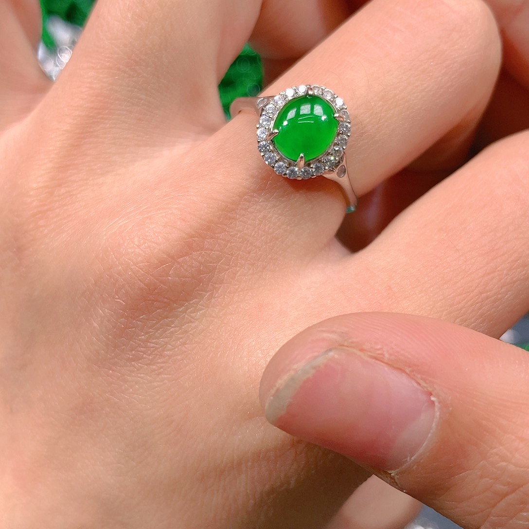 翡翠戒指未镶嵌天然翡翠