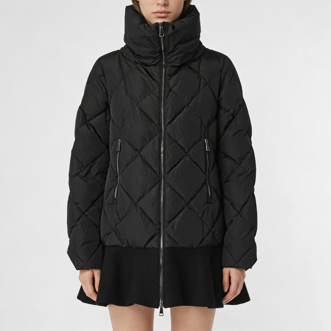 99新 MONCLER E600065/99新/菱形绗缝拼接针织羽绒服/尺码均码
