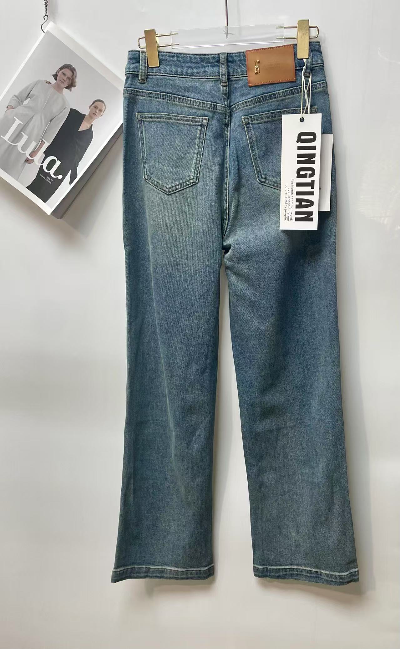 深圳南油2025新款后腰带棕色贴金色H钉子蓝色牛仔裤68205