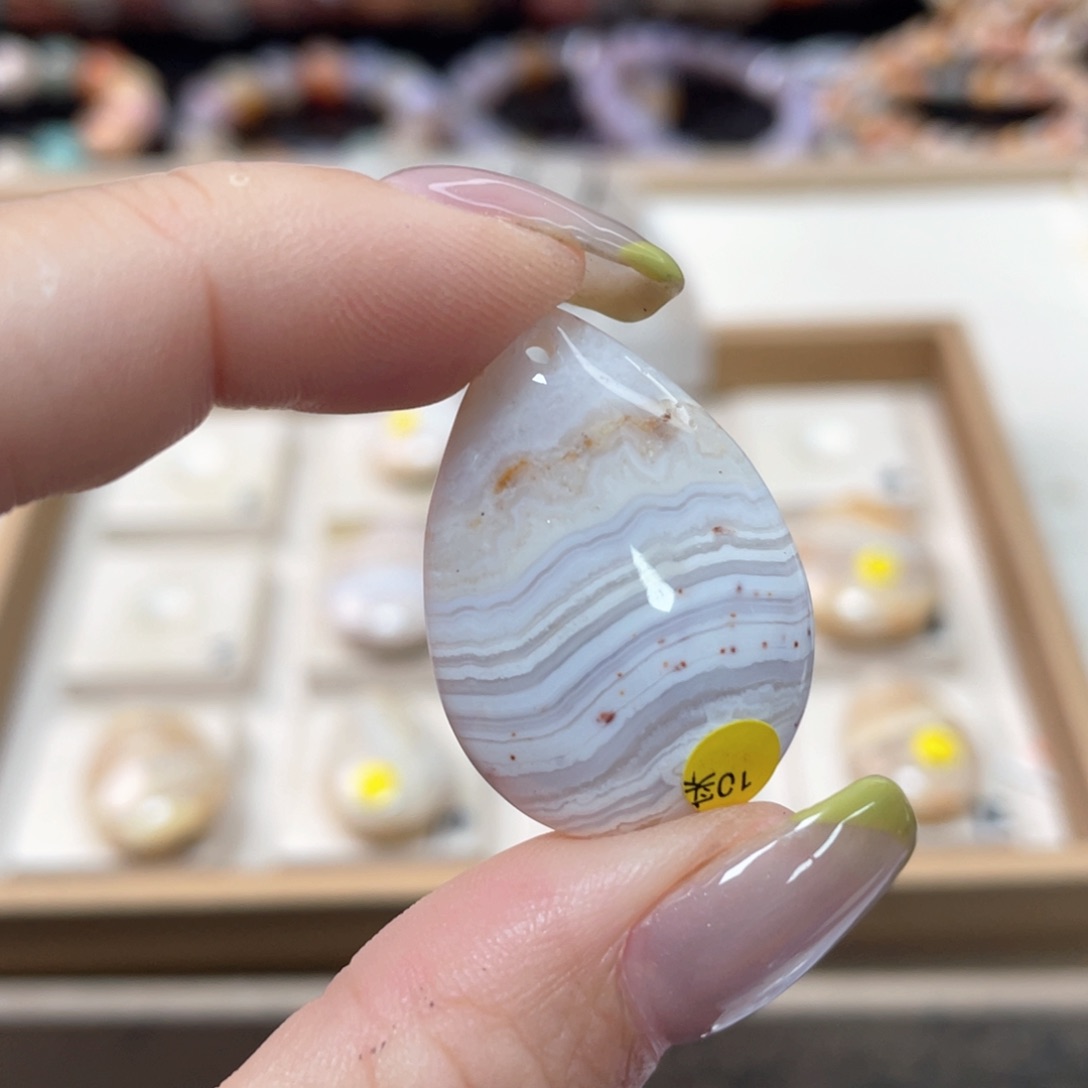 硅化珊瑚（珊瑚玉）手链未镶嵌常**水369