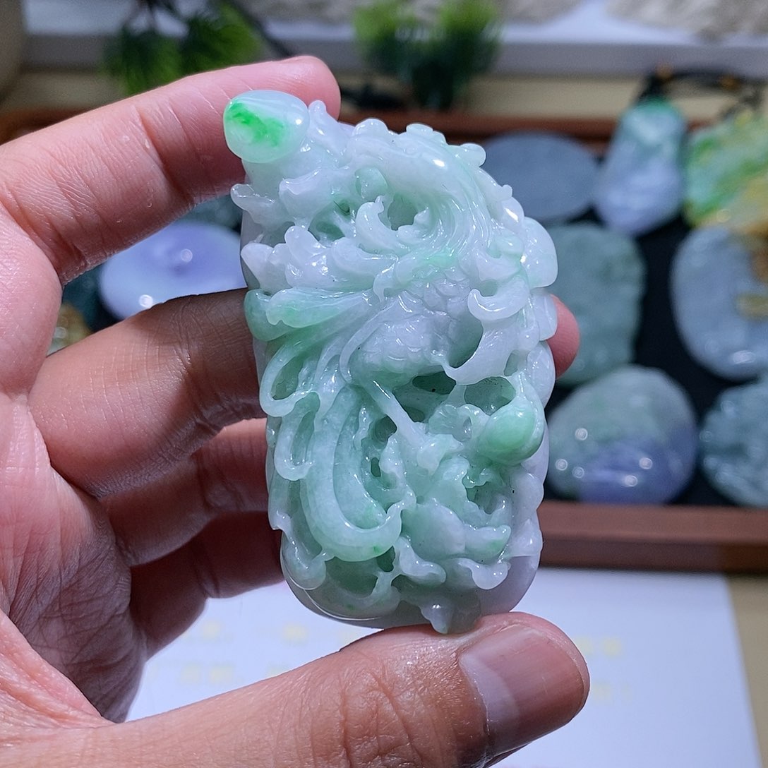【闪购商品】翡翠颈饰未镶嵌凤凰
