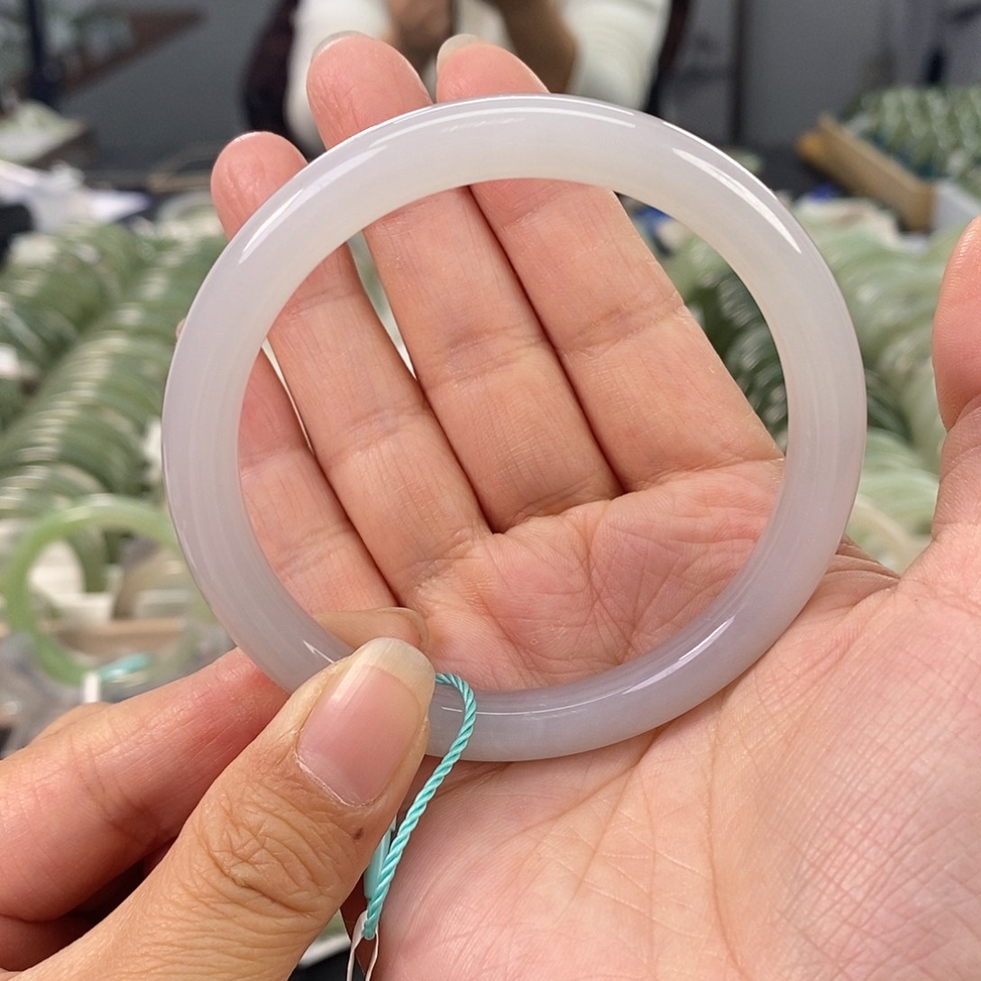 和田玉和田玉手镯59未镶嵌